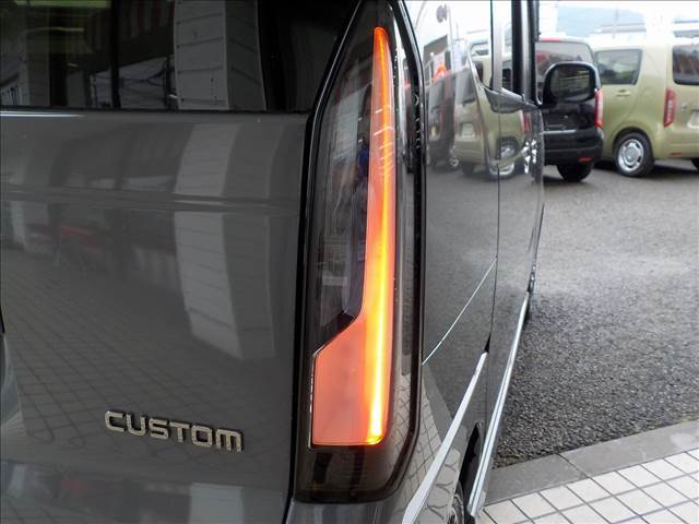 4WD☆ターボ☆2トーンカラー☆純正9型ナビ☆バックカメラ☆ホンダセンシング☆両側パワスラ☆ビルトインETC☆オートハイビーム☆LEDヘッドライト☆LEDフォグ☆ハーフレザーシート☆前席シートヒーター