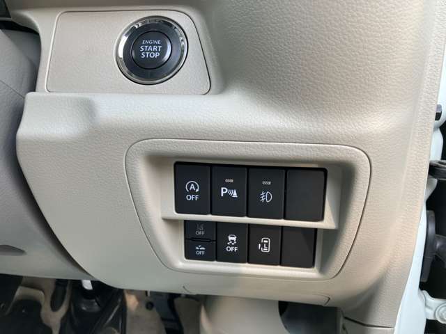 運転席操作部です！わからないスイッチ類や操作部はお気軽にお問い合わせ下さい！