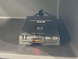 【ETC】高速道路の料金所をストレスなく通過！話題のスポットやサービスエリアに多い「スマートIC」利用時は必須のアイテムです。当店でセットアップを実施、ご納車当日からすぐにご利用いただけます！