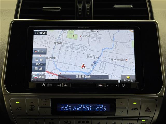 【カロッツェリアナビ】パイオニア製「カロッツェリア」ブランドの『楽ナビ』を装備しております（9インチ）。ナビの使いやすさはもちろん、オーディオ機能も充実！