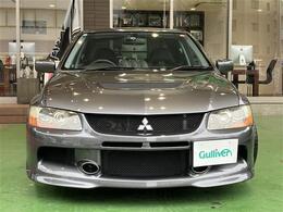 クルマを売ることを目的とせず、スタッフ1人1人の熱い想いを1台に託して、豊かで夢のある「クルマのある暮らし」のお手伝いをさせていただいています。