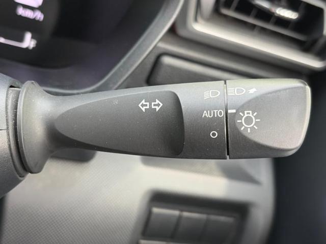 国産車から輸入車まで多様なお客様のニーズのお応えできるように、全国規模で豊富な在庫展開！車のことならWECARSへ！