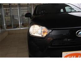 ヘッドライトで暗い夜道も明るく照らしてくれます！