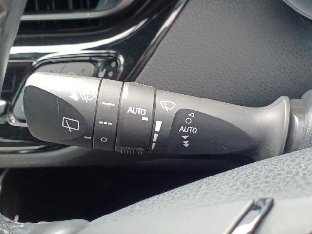 車選びにはお悩みがつきものです！具体的な購入までは検討していないけど車は気になるというお客様も大歓迎です！是非中古車購入の第一歩のお手伝いをさせてください！