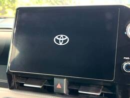 【10.5インチ　ディスプレイオーディオ】大画面のディスプレイはAppleCarPlayやAndroidAutoが利用可能。大きな画面でスマホナビアプリ等が利用いただけます♪