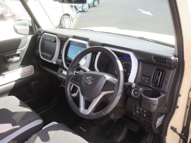 ★当店ではオンラインでのご相談も承っております。お手持ちのパソコンやスマートフォンよりご利用頂け、アプリのDLやアカウント登録は一切不要です。お客様の顔は映さず、車両状態をライブ映像でご確認頂けます