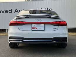 20AW　ブラックレザー　マトリクスLED　バーチャルコックピット　外装Sライン　アダプティブクルコン　サイド＆レーンアシスト　シートヒーター　電動シート　電動テールゲート