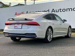 20AW　ブラックレザー　マトリクスLED　バーチャルコックピット　外装Sライン　アダプティブクルコン　サイド＆レーンアシスト　シートヒーター　電動シート　電動テールゲート