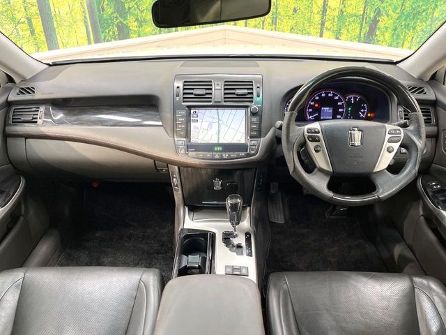 グループ総在庫数約30，000台！！全国の系列店からメーカー・車種問わずご紹介出来るので、あなたにピッタリのお車が見つかるはずです♪まずはお問い合わせ下さい☆