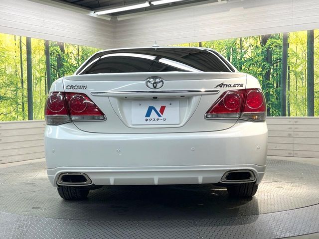 安心の最長10年・走行無制限保証（有償）をご用意。保証内容も充実はもちろん、無料点検＆オイル交換や、年中無休の全国・24時間ロードサービスも付帯されておりますのでご安心下さい。