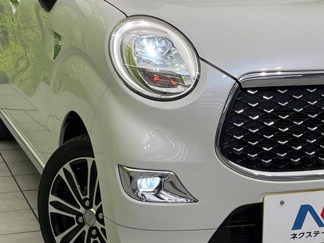 【LEDヘッドライト】悪天候や夜間走行時も良好な視界を確保し安心して運転できる高輝度LEDヘッドライトを装備！点灯速度が早く、消費電力も抑えられています。