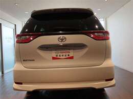 当店はトヨタ正規ディーラーとして高品質な中古車を多数取り揃えております。見て、触って、納得いく一台をぜひ見つけてください！