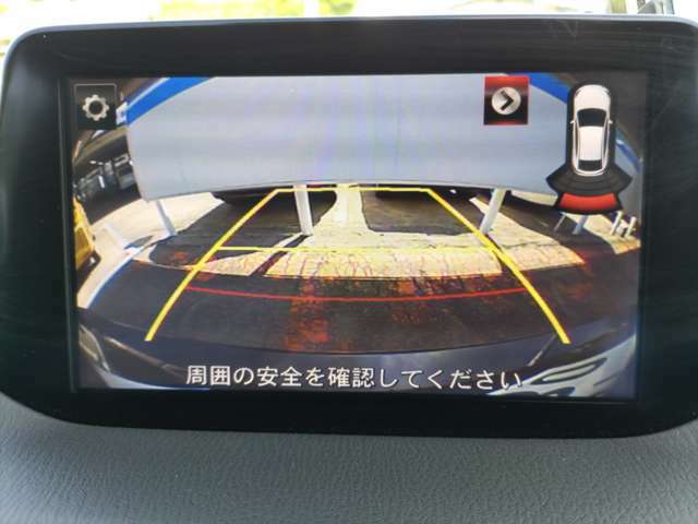 バックモニター付きで駐車もラクラク(^^♪