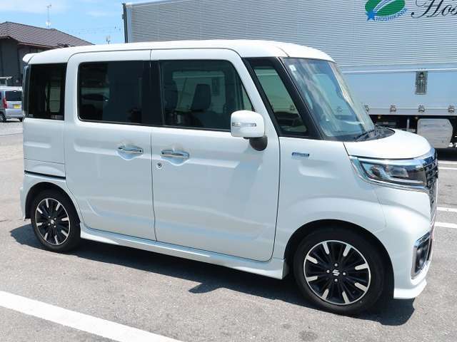 軽自動車をはじめ、コンパクトカー、セダン、1BOXカー、外車など幅広く買取・下取りをしております！クルマを売るだけ・他社で値段が合わなかったなどお気軽にご相談ください！お客様の納得価格を目指します！！
