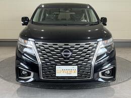 グループ年間販売台数は4，000台以上！！大量販売・大量仕入によって低価格での提供を実現しています！