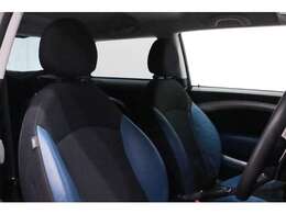 当店のお車は、全車「一般財団法人日本自動車査定協会」または「株式会社AIS」の「車両評価書」付きとなり、査定協会またはAISの定める、「修復履歴なし・不正メーターなし」のお墨付きですのでご安心ください！！