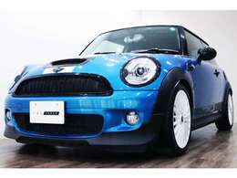 正規ディーラー車　BMW MINI  クーパーS　右ハンドル 　レーザーブルーメタリック/ブラック×ブルー