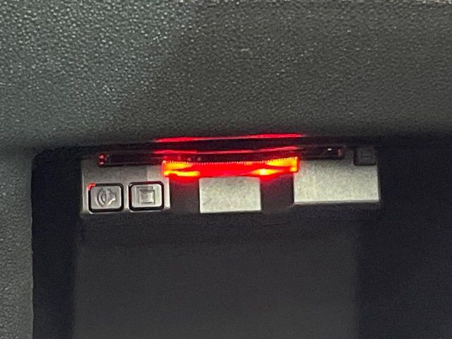 ●ETC車載器（アンテナ分離型音声案内タイプ）：お引き渡し時には再セットアップを実施後、お渡しいたします。マイレージ登録に関してもお気軽にスタッフまでお尋ねください。