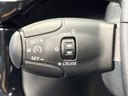 ●オートクルーズコントロール：高速道路や自動車専用道路等にて、定速巡航が可能となる便利な機能です。長距離移動の際でも疲れにくく便利にお使いいただけます♪