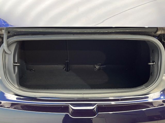 ●トランクルーム：趣味が広がる収容スペース！これだけの広さがあればお買い物やレジャーなどにも最適です！使用感も少なくきれいな状態を維持しております。