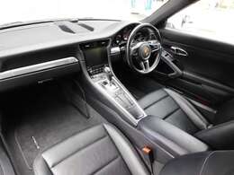 ワンオーナー　安心の正規ディーラー車！！