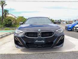 輸入車が初めてという方にも安心してお買い求め頂けるよう修復歴無し・実走行車・正規ディーラー車を厳選して仕入れております。