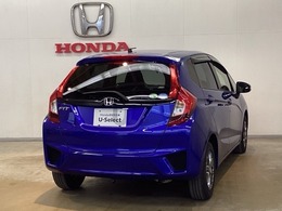 Honda認定中古車 U-Selectは3つの安心をお約束します。　1　Hondaのプロが整備した安心。 2　第三者機関がチェックした安心。　3　購入後もHondaが保証する安心。
