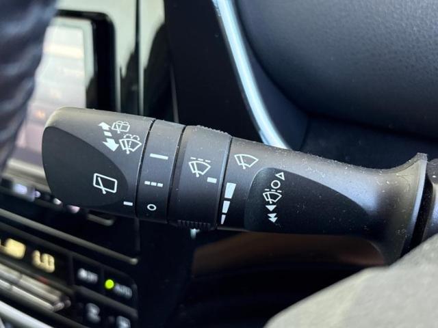 こちらのお車はいかがでしょうか？少しでも気になっていただけましたら是非お問い合わせください！さらにお車の詳細をお送りいたします！
