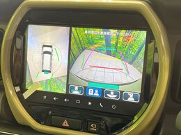 【全方位モニター用カメラ】専用のカメラにより、上から見下ろしたような視点で360度クルマの周囲を確認することができます☆死角部分も確認しやすく、狭い場所での切り返しや駐車もスムーズに行えます。