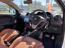 ◇アルファロメオらしいスポーティなインテリアです！