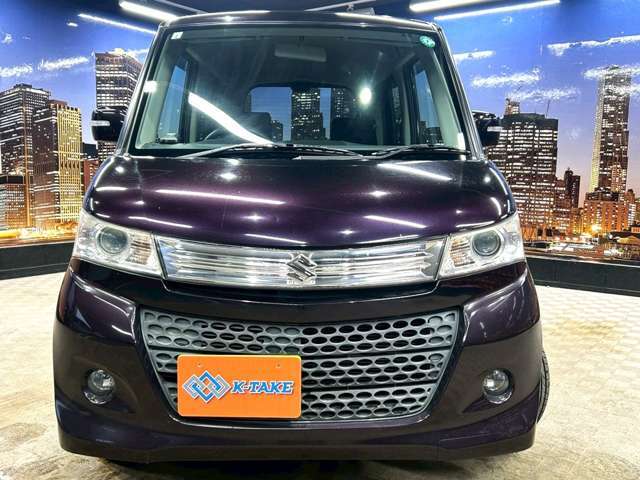 安心の最長10年走行無制限保証，保証内容も充実しております！年中無休の全国・24時間ロードサービスも付帯されておりますのでご安心下さい。