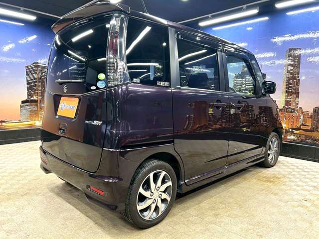 全国登録納車可能です☆ご自宅や勤務先などの指定先までまでお運びしますので遠方の方でも安心。