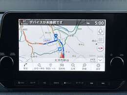 日産コネクトナビ　携帯電話との通信でナビの更新や乗る前エアコンなどができます。