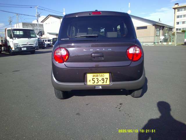 当店はトラブル防止のため実車をご確認いただけるお客様へのみ販売しております。遠方への陸送販売は行っておりません。