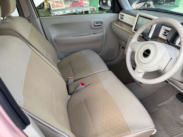 自社の運輸局指定工場があります。現在5名の整備士が車検整備を実施しており、お客様のお車の安心をお守りしています。
