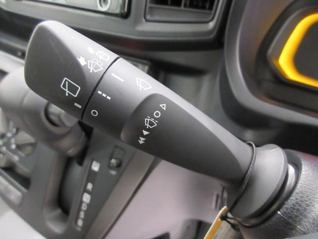 ダイハツディーラーでは「ダイハツ認定中古車」という基準を設け、車選びに詳しくないお客様でも「安心して選べる」をご提供しています。