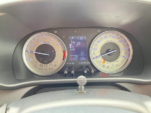 サービス工場完備でアフターも安心♪　資格を持った優秀なメカニックがまごころ込めて整備致します！！安心してカーライフをお楽しみ下さい♪　車検も安い！！安心♪のチューブ小川店にお任せ下さい！！