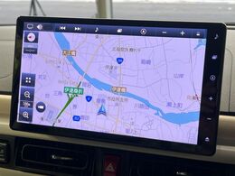 【純正10型ナビ】人気の純正ナビを装備。オーディオ機能も充実しており、Bluetooth接続すればお持ちのスマホやMP3プレイヤーの音楽を再生可能！毎日の運転がさらに楽しくなります！！