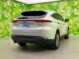 全国に店舗を展開しているのでどこでもお取り寄せが可能です！この車が気になるけど遠方だから・・・と諦める必要はありません！※別途陸送費が必要です。