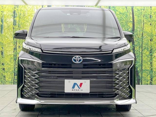 弊社では、全車『修復歴なし』のお車のみ取り扱っております。専任バイヤーによる厳選した仕入れの後、入庫後の車両チェックを行い、ネクステージが認定した高品質な中古車をご提供しております。