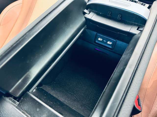 LIBERALAには、本物の感動を呼ぶ‘‘The　newest.best　experience‘‘（最も新しく、最良となる体験）が待っています。