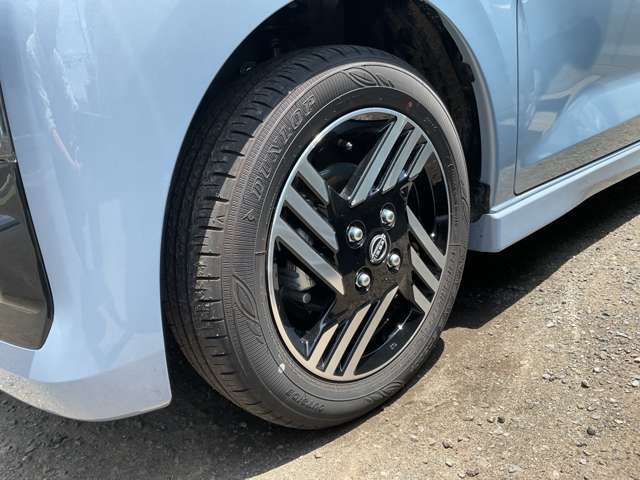 お車でお越しの際は東名高速『秦野中井IC』下車。国道246号線『堀川入り口』交差点そばになります。