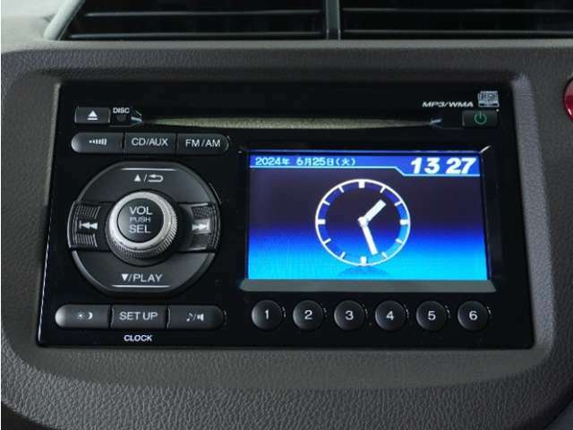 ◆ディスプレイオーディオ装備車◆　音楽CD、ラジオが聞けるオーディオです！音楽を聴きながらドライブをお楽しみ下さい。