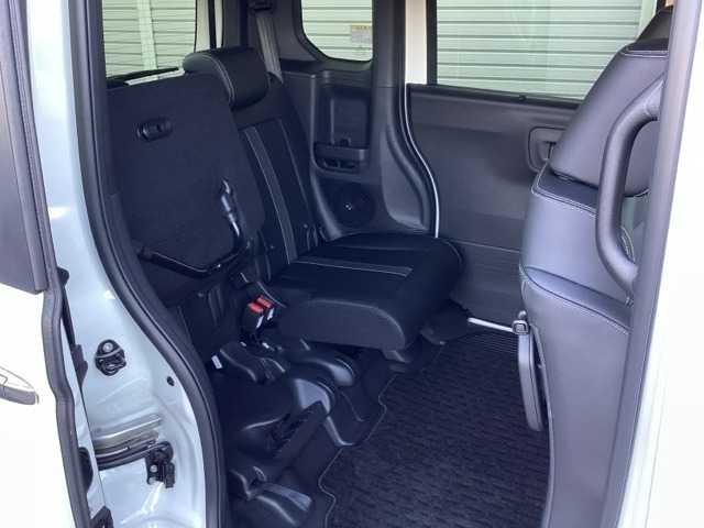 ☆内外装クリーニング☆全車入庫時にクリーニング済みですので、ご安心くださいませ♪