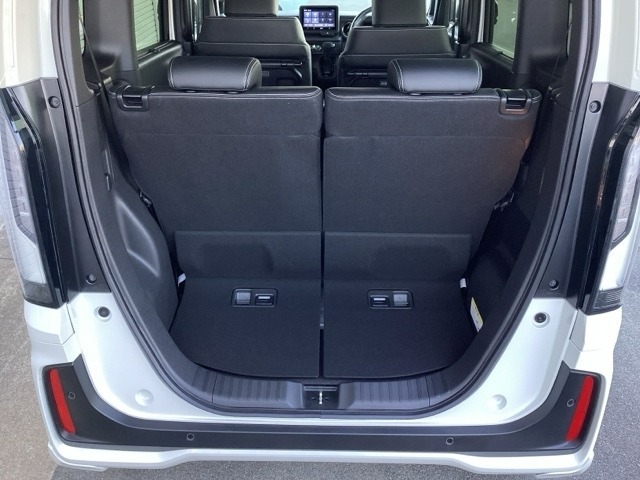 ☆清潔な車内☆禁煙車ですので嫌な匂いや汚れもありません♪