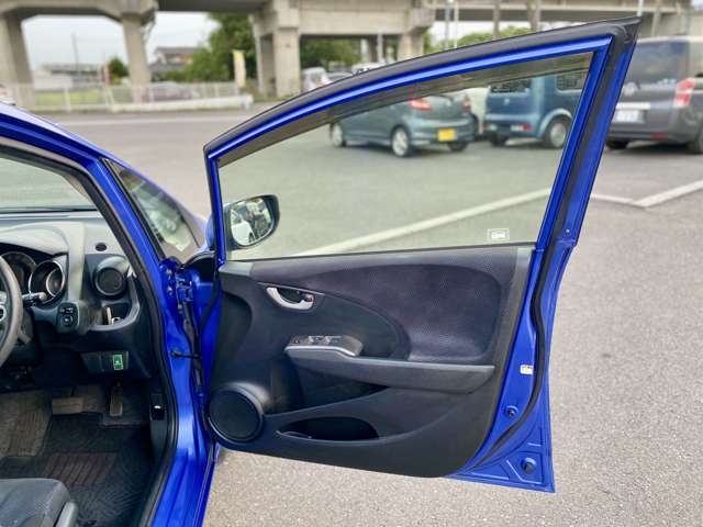 お手頃価格の軽自動車からコンパクトカー・ミニバンなど多彩なラインナップでお客様をお待ちしております！