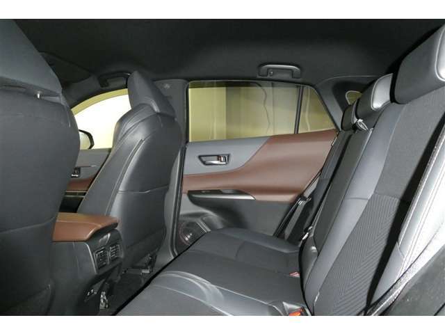 後席シートもゆったり快適