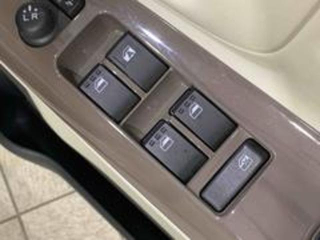 電動格納ミラー、パワーウインドウ