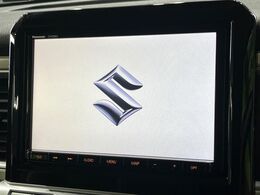 【大画面ナビ】人気の大型8インチナビを装備。存在感のある大画面はインパクト大！ナビ利用時のマップ表示は見やすく、テレビやDVDは臨場感がアップ！いつものドライブがグッと楽しくなります♪
