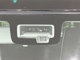 【スズキ　セーフティサポート】走行中に前方の車両等を認識し、衝突しそうな時は警報とブレーキで衝突回避と被害軽減をアシスト。より安全にドライブをお楽しみいただけます。